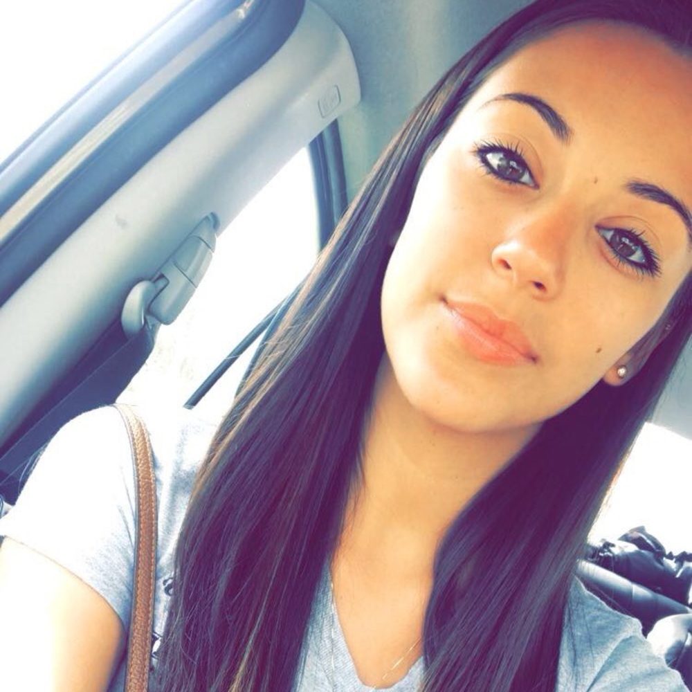 Meet your Posher, Leah